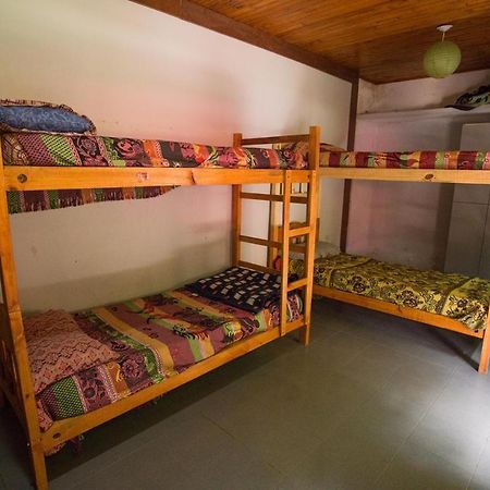 Tu Hostel San Miguel de Tucumán Exteriör bild