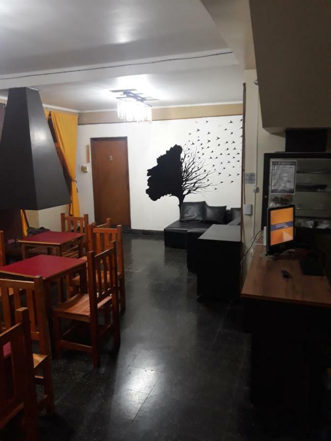 Tu Hostel San Miguel de Tucumán Exteriör bild