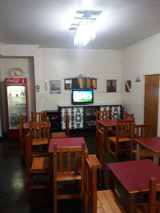 Tu Hostel San Miguel de Tucumán Exteriör bild